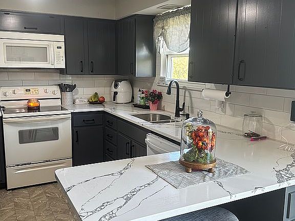 More seating in kitchen 