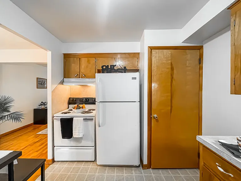 AIY Canton Townhomes — Photo 5