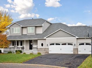 4916 91st Cres N, Brooklyn Park, MN 55443