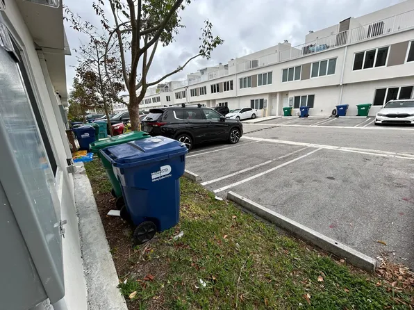(undisclosed Address), Homestead, FL 33032