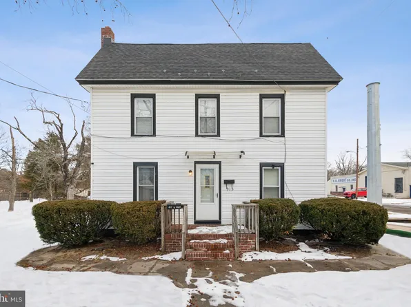 915 S 2nd St, Millville, NJ 08332