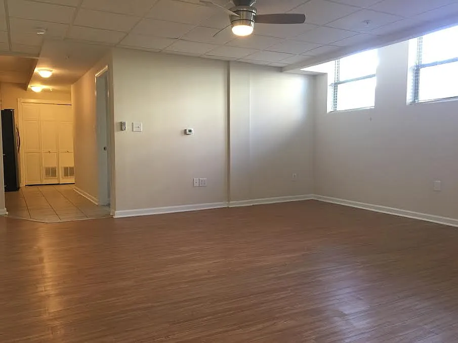 Meridian Walk Apartments — Photo 3