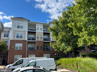 3830 Lightfoot St UNIT 128, Chantilly, VA 20151