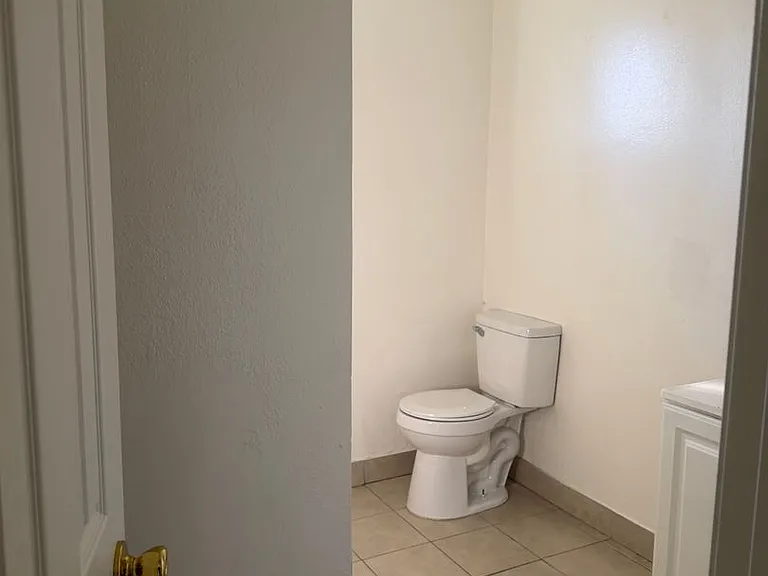1145 N West St — Photo 11
