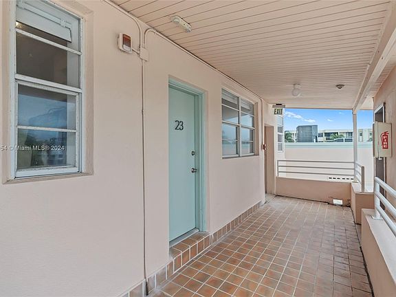 4th image of 6881 E Bay Dr #23