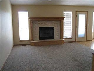 2nd image of 138 S Maple Dunes St