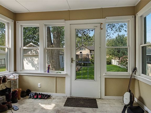 4th image of 26 Hatten Avenue