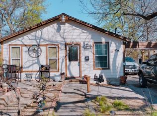 3006 Loving Ave, Fort Worth, TX 76106