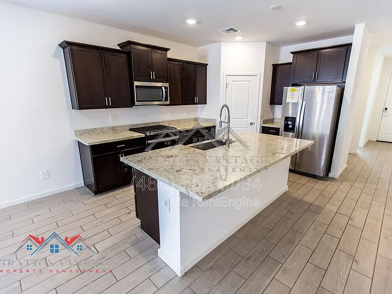 2520 E San Esteban Dr — Photo 11