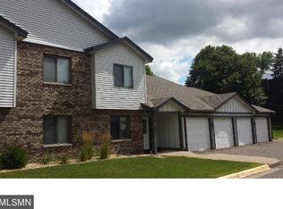 40 94th Cir NW APT 202, Coon Rapids, MN 55448