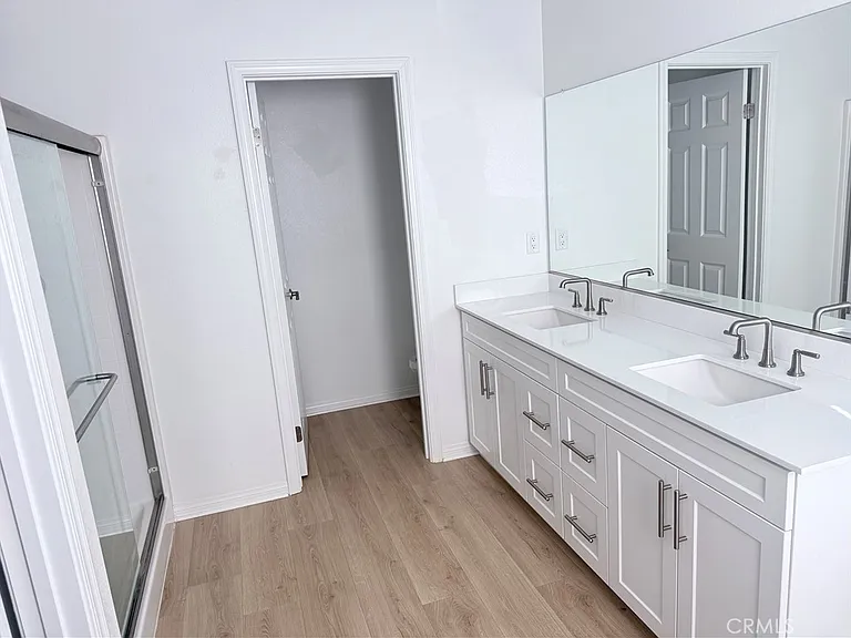 729 Sumac — Photo 14