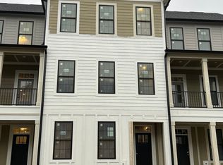 464 W Smoky Row, Carmel, IN 46032