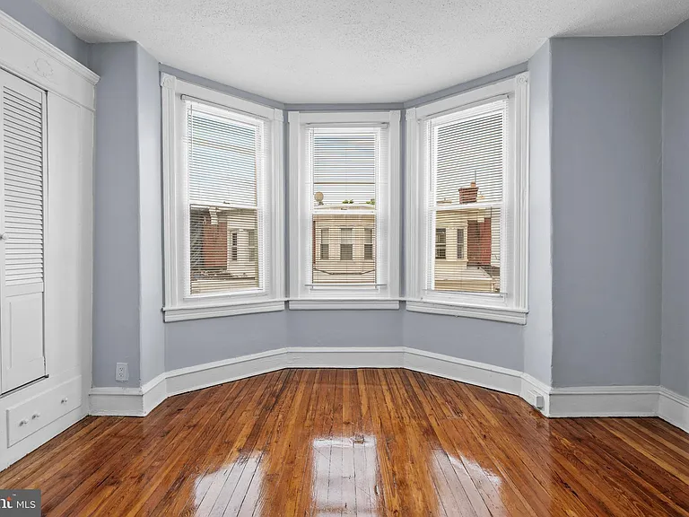 1619 S Conestoga St — Photo 11