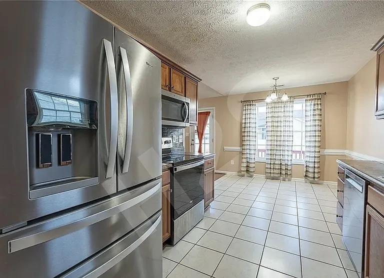 1476 Aultroy Dr — Photo 3