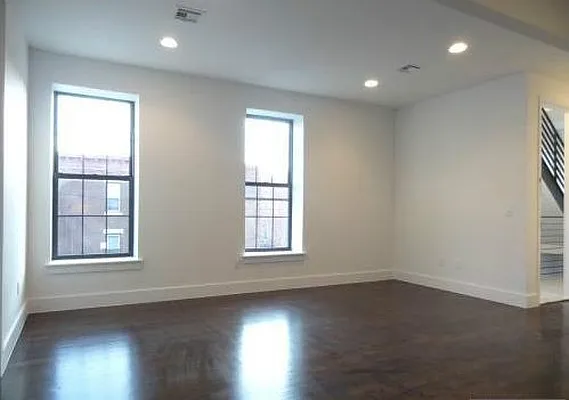 Rented by Urban Ambiance | media 4