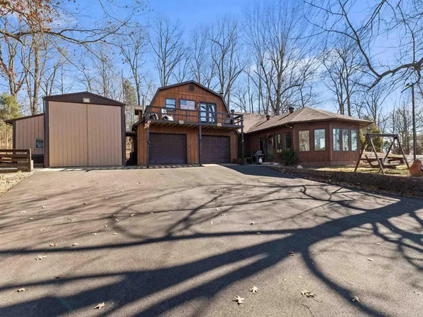 8577 Haynes Station Rd, Whitesville, KY 42378