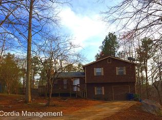 2577 Carol Cir, Douglasville, GA 30135