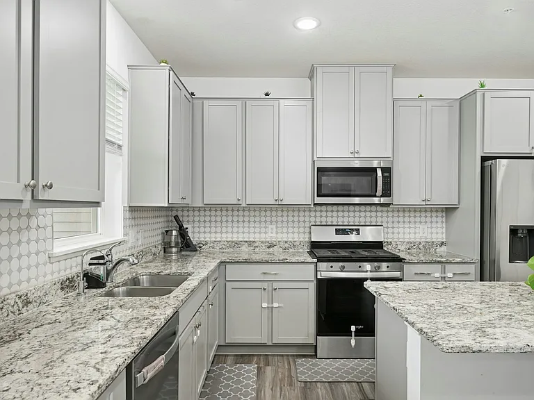 13788 Kaylemore Trl — Photo 12