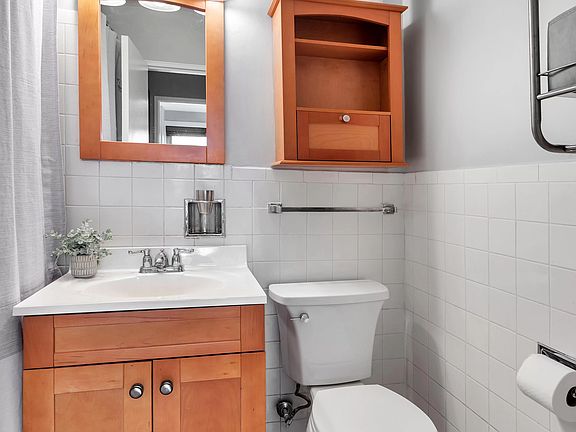 5th image of 170 W End Ave APT 29C