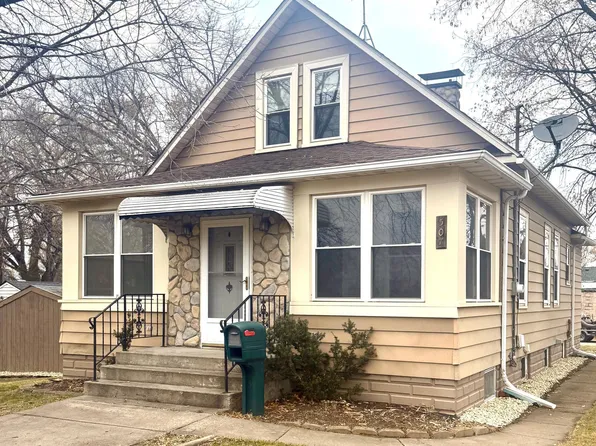 507 2nd Ave SW, Forest Lake, MN 55025