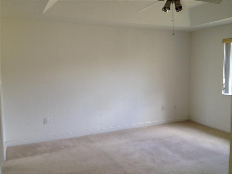 2nd image of 16933 SW 34th St