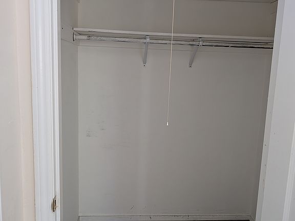 5th image of 1116 Douglas Ave APT 7