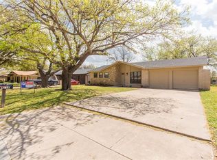 4436 Mink Dr, Haltom City, TX 76117