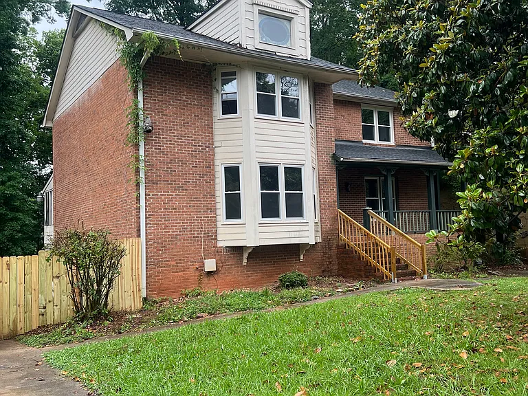 2596 Golfview Ter SE #3 — Photo 8