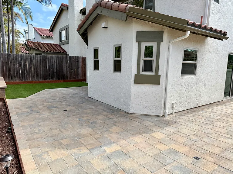 2058 Sea Village Cir — Photo 18