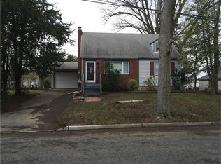 19 4th St, East Brunswick, NJ 08816