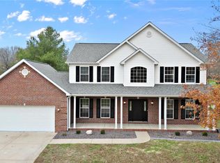 1825 Creekside Dr, Swansea, IL 62226