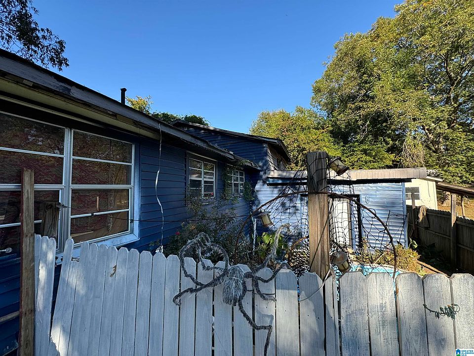 2nd image of 614 Highland Ave