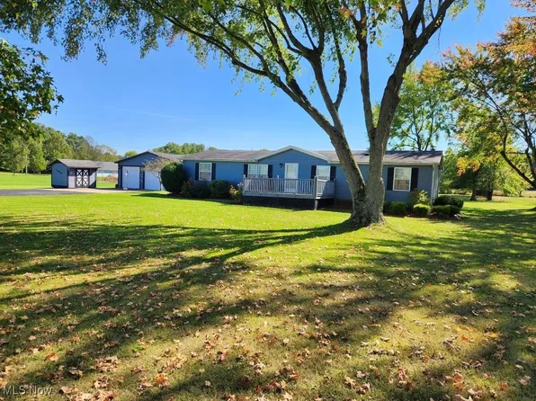 10058 Yale Rd, Deerfield, OH 44411