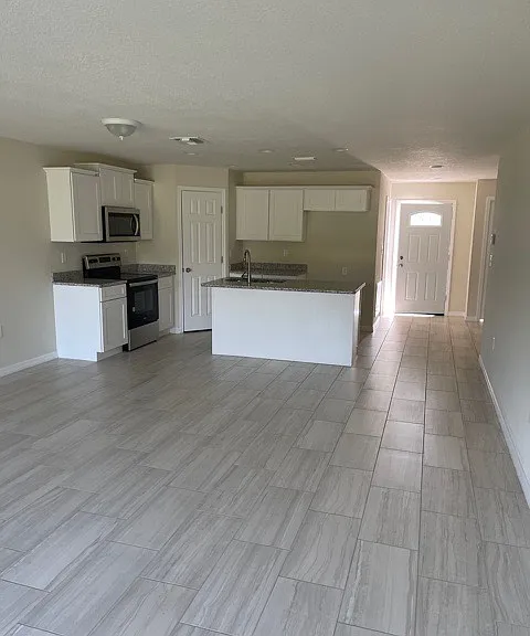 833 Ognon Ct — Photo 5