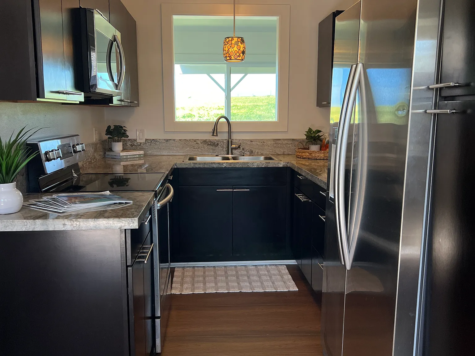 1 bed, 480 sqft, $3,200 — Photo 3
