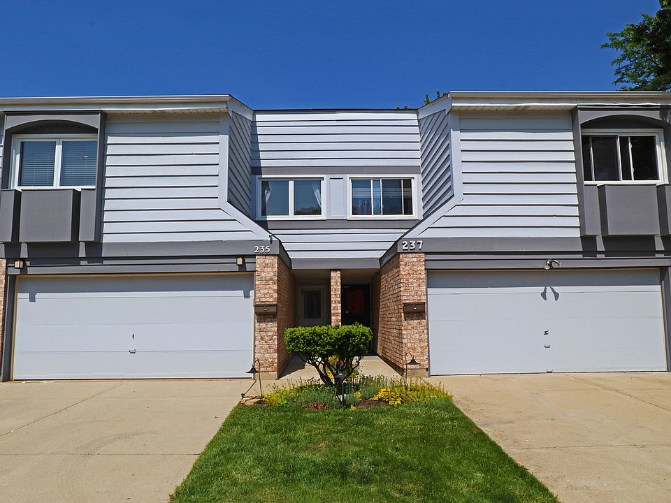 1st image of 255 Lakeshore Ln