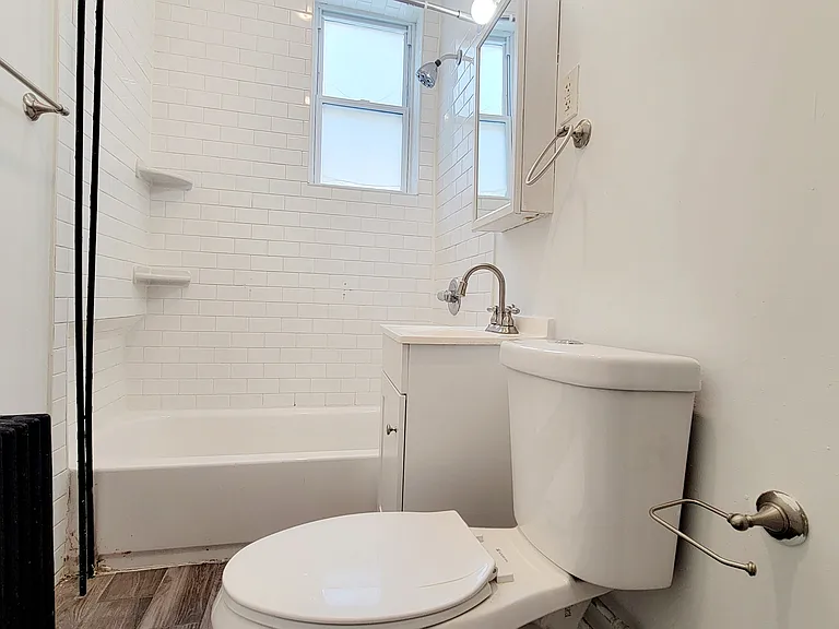 401 Walker St #B2 — Photo 8