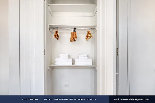 Rented by The Blueground | media 46