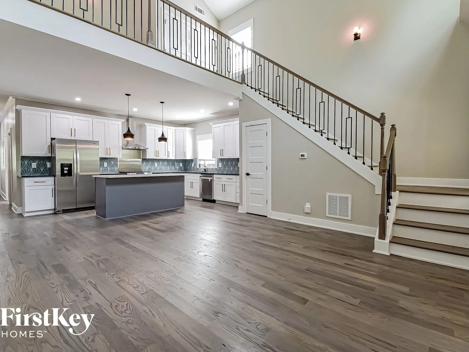 3 bed, 3.5 bath, 2000 sqft, $2,920 — Photo 3