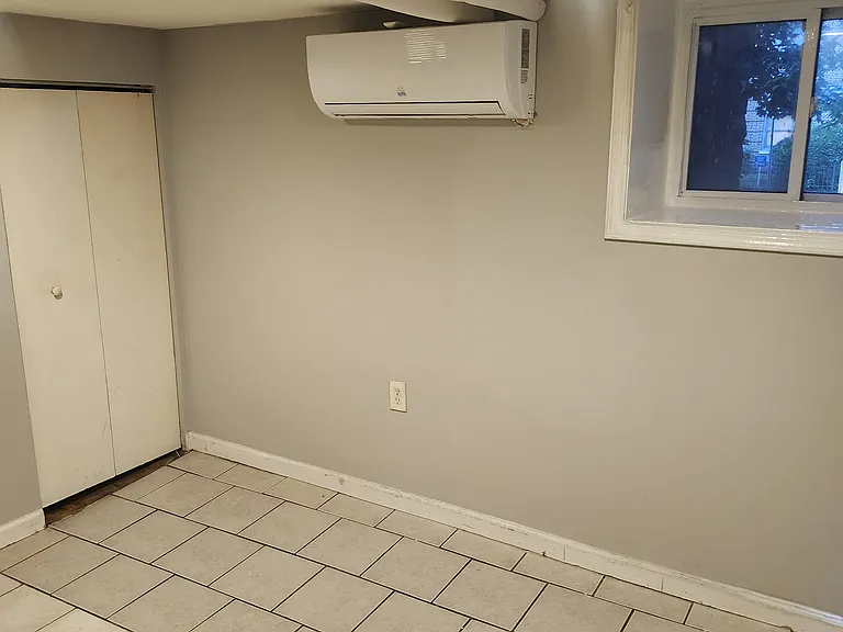 3311 Guilford Ave — Photo 9
