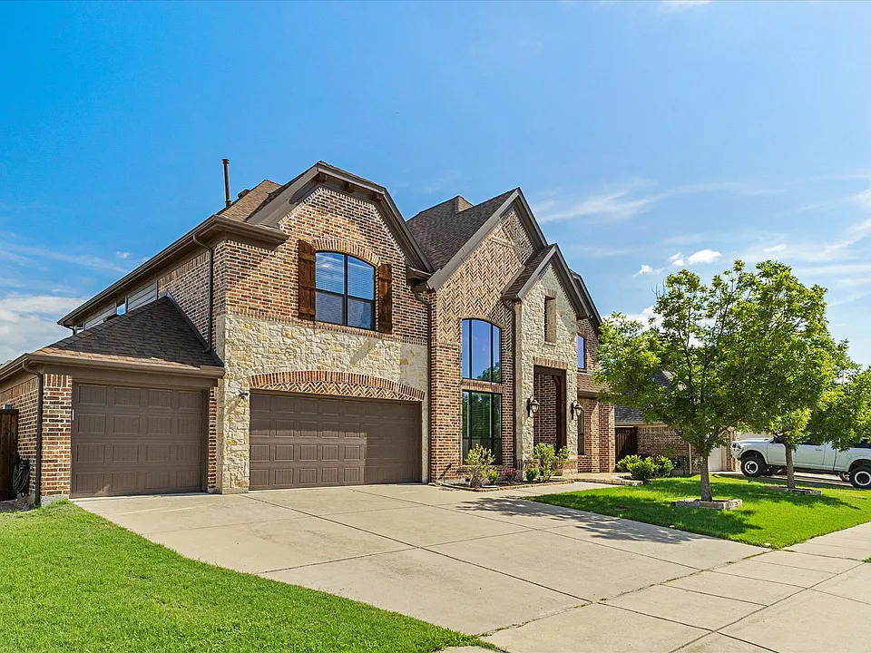 2245 Gulfstream Dr