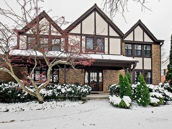 2nd image of 640 Innsbruck Ct
