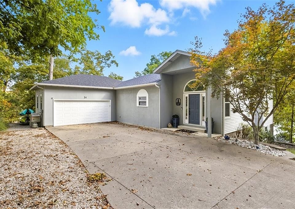 1st image of 31 Good Oak Dr
