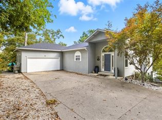 31 Good Oak Dr, Lake Ozark, MO 65049