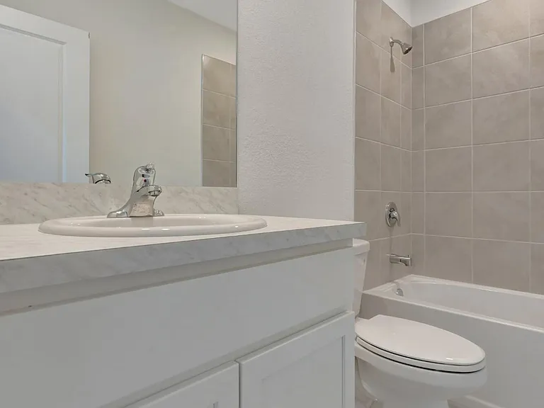 441 NE 1st Dr — Photo 14