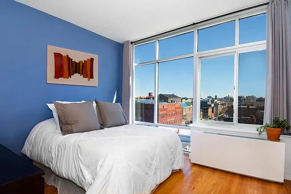 Sold by Brooklyn Bridge | media 5