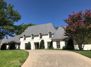 1512 Shady Oaks Ln, Fort Worth, TX 76107