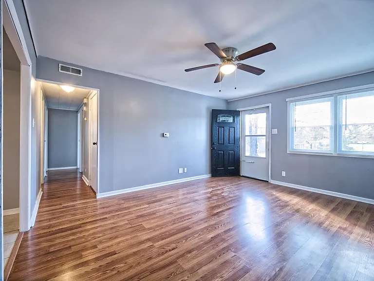 3112 Chelsea Dr — Photo 8