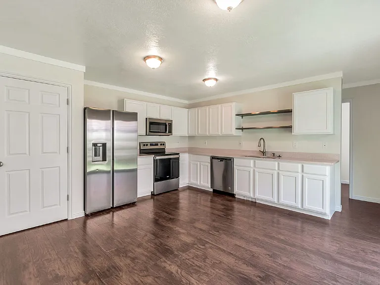 308 E Steep Mountain Dr — Photo 7