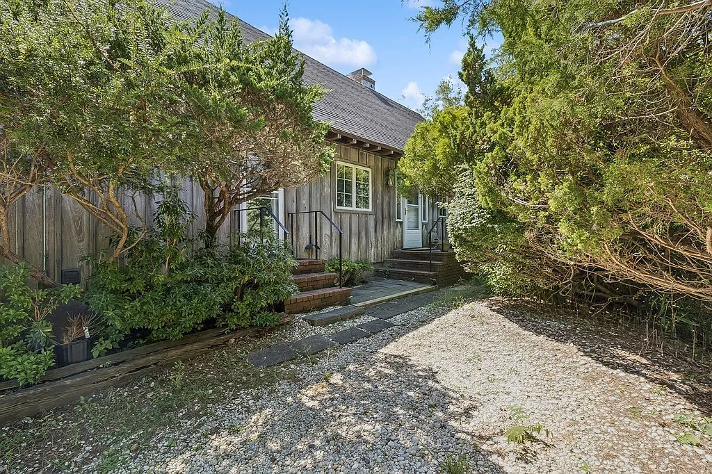 Amagansett Beach Chalet — Photo 1